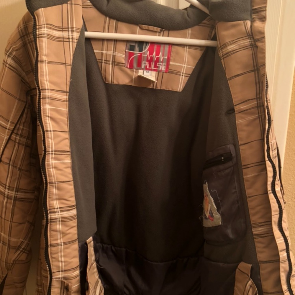 Women’s Medium Pulse Snow Jacket - image 5